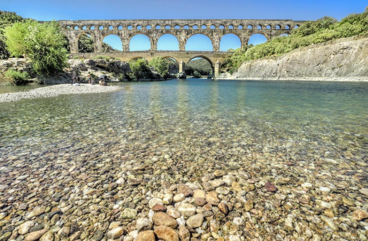 Bed and Breakfast La Bastide Des Pins Castillon-du-Gard Exterior foto