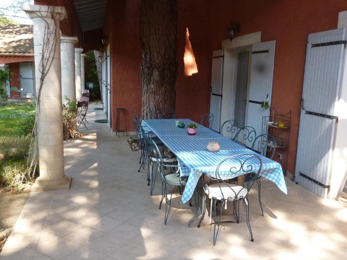 Bed and Breakfast La Bastide Des Pins Castillon-du-Gard Exterior foto
