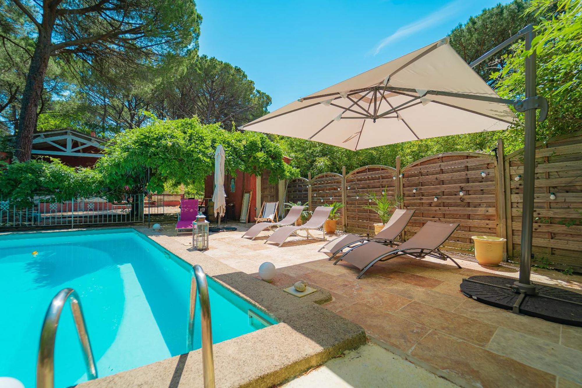 Bed and Breakfast La Bastide Des Pins Castillon-du-Gard Exterior foto