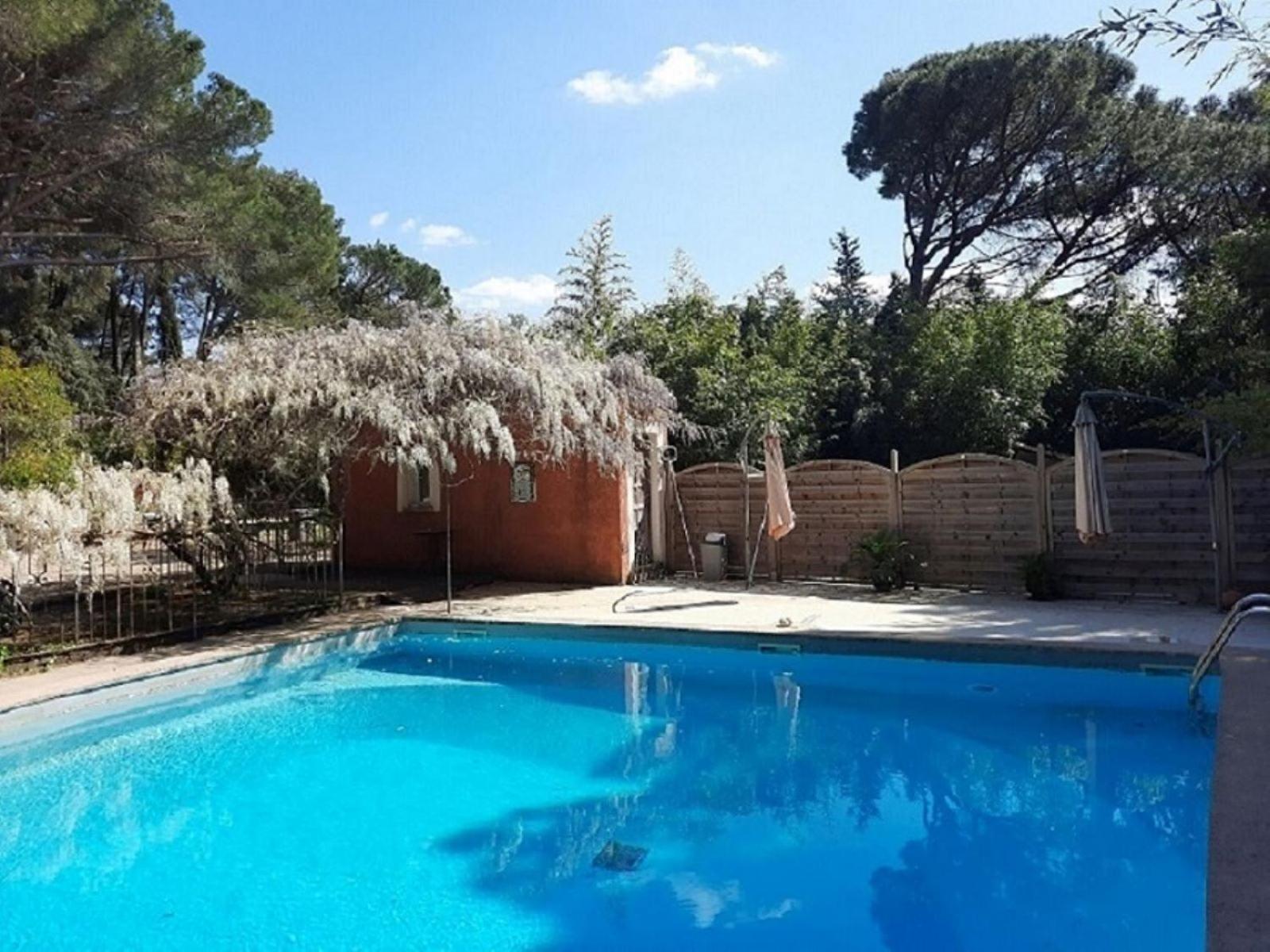 Bed and Breakfast La Bastide Des Pins Castillon-du-Gard Exterior foto